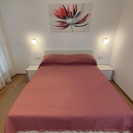 Apartmani Malo More Seline Εξωτερικό φωτογραφία