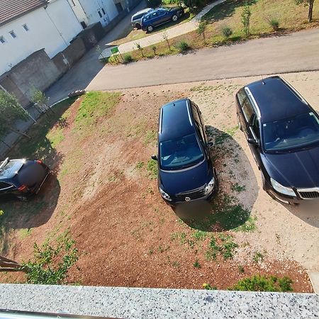 Apartmani Malo More Seline Εξωτερικό φωτογραφία