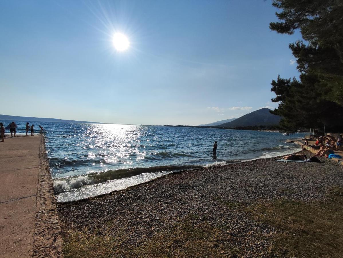 Apartmani Malo More Seline Εξωτερικό φωτογραφία